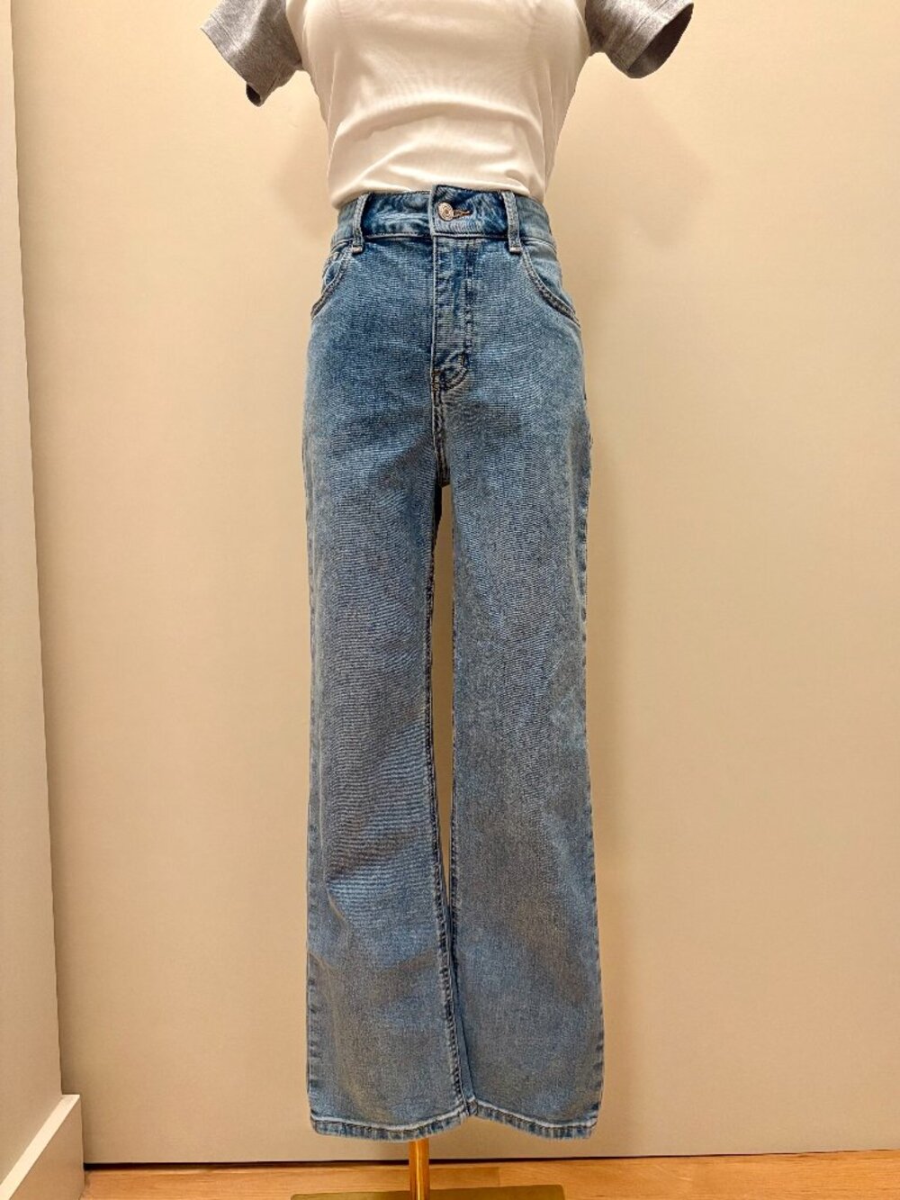 Medium Blue Solan Jeans